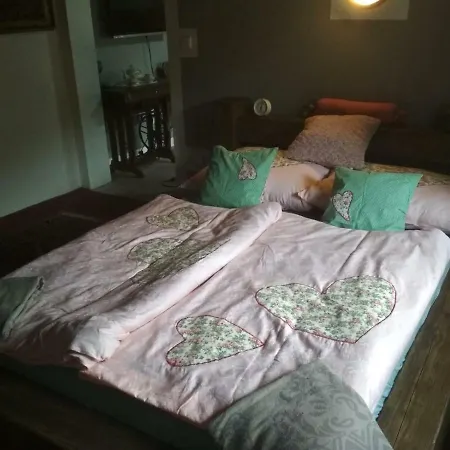 Domaci Ubytovani Kutna Hora Kank Hétvégi ház *