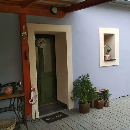 Hétvégi ház Domaci Ubytovani Kutna Hora Kank