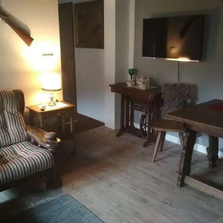Domaci Ubytovani Kutna Hora Kank Country house *